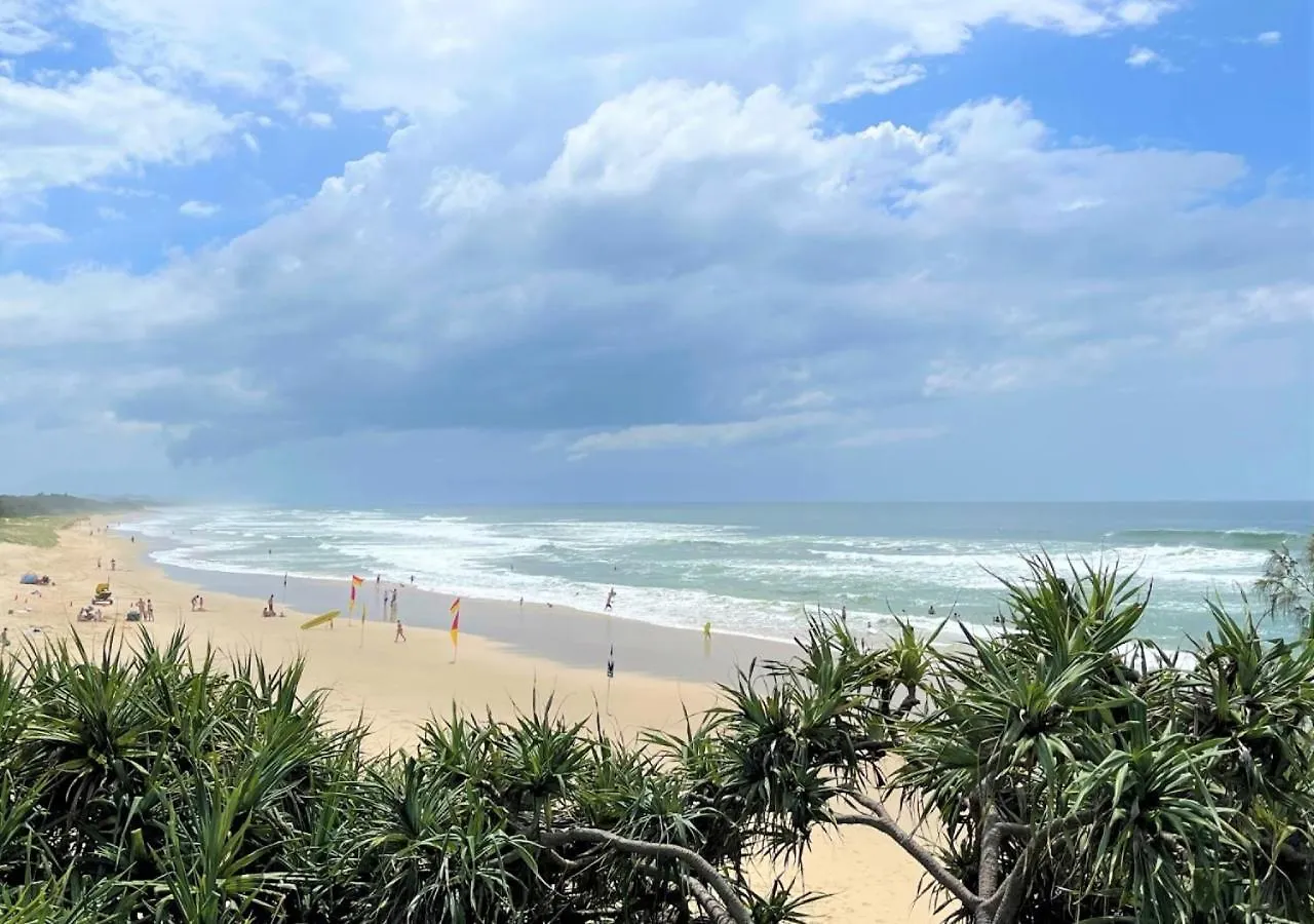 By The Beach - Clubb Coolum Beachside Resort